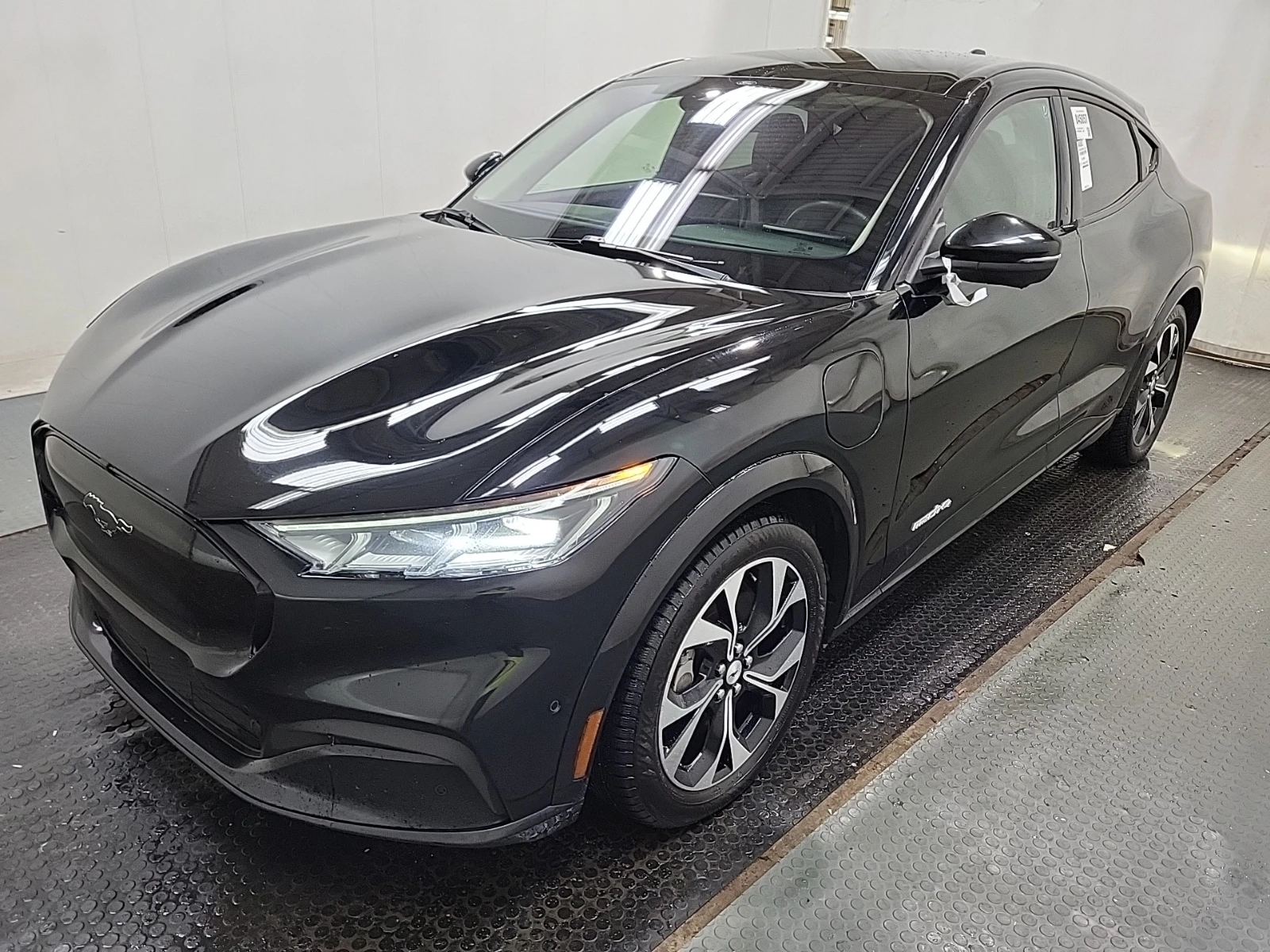 Ford Mustang Mach-E Premium | Mobile.bg � ����������� 1