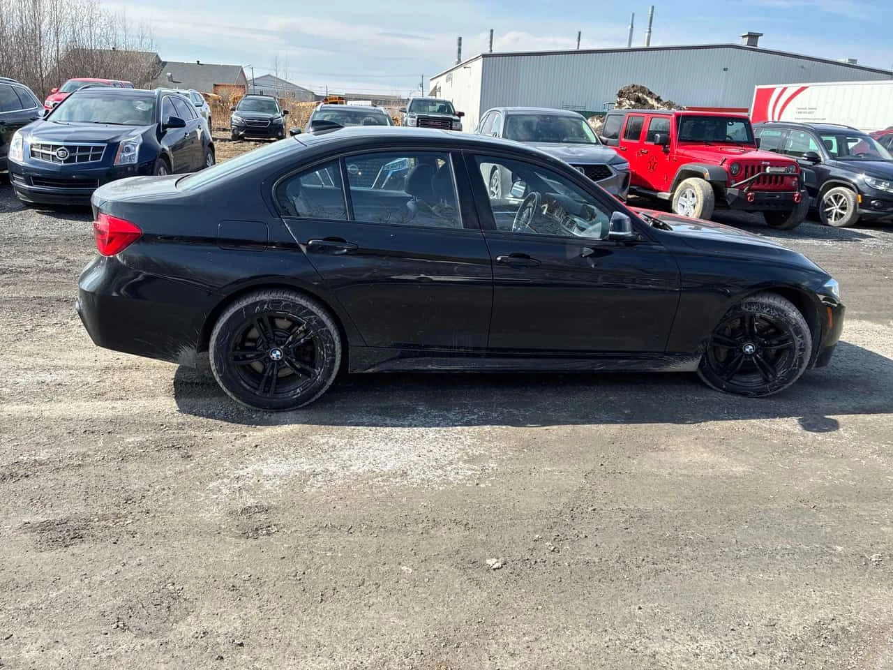 BMW 330 i xDrive/ШИБИДАХ/ПОДГРЕВИ/ЛИЦЕНЗИРАН ПРОДАВАЧ, снимка 4 - Автомобили и джипове - 54152939