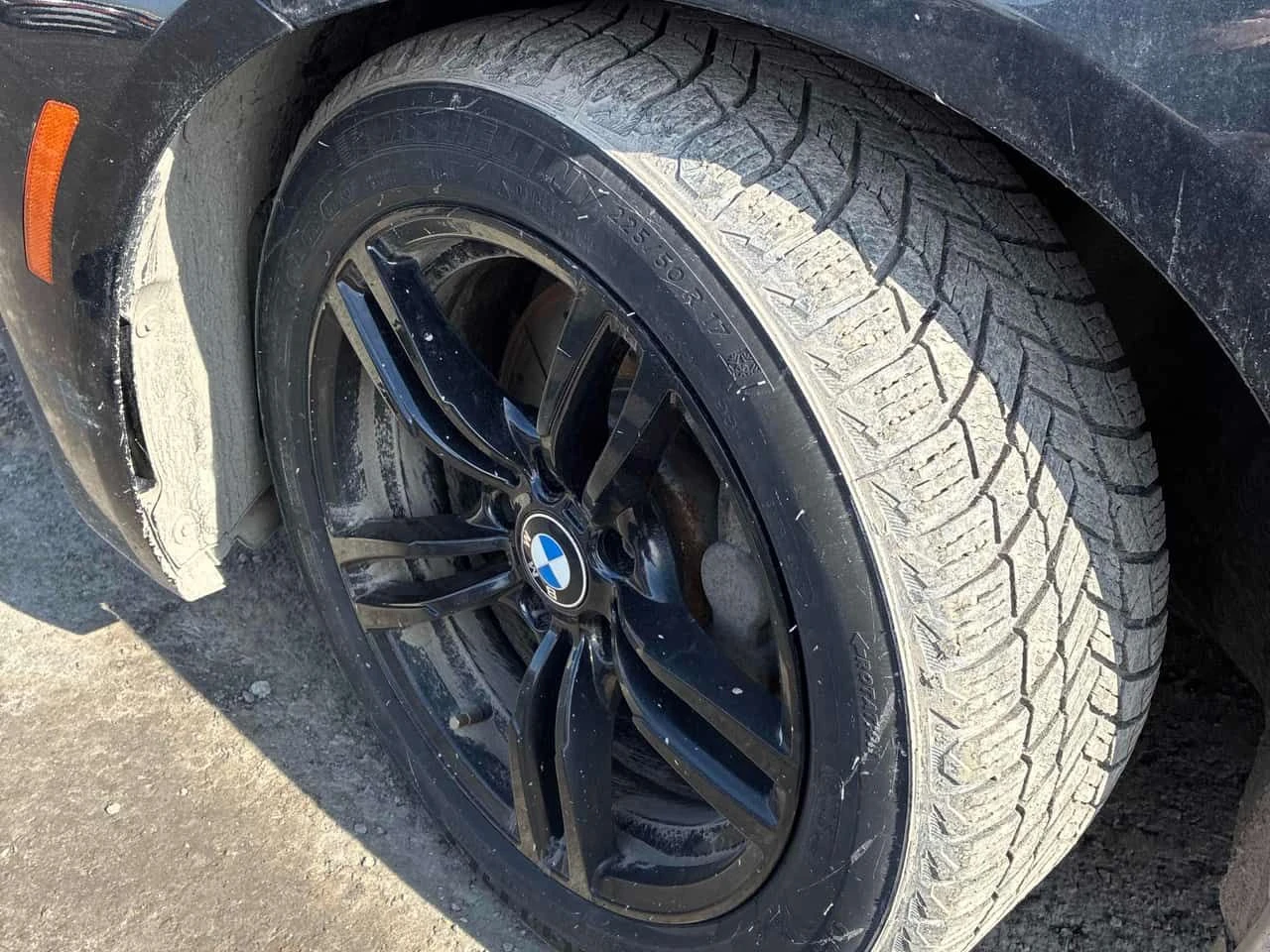 BMW 330 i xDrive/ШИБИДАХ/ПОДГРЕВИ/ЛИЦЕНЗИРАН ПРОДАВАЧ, снимка 6 - Автомобили и джипове - 54152939