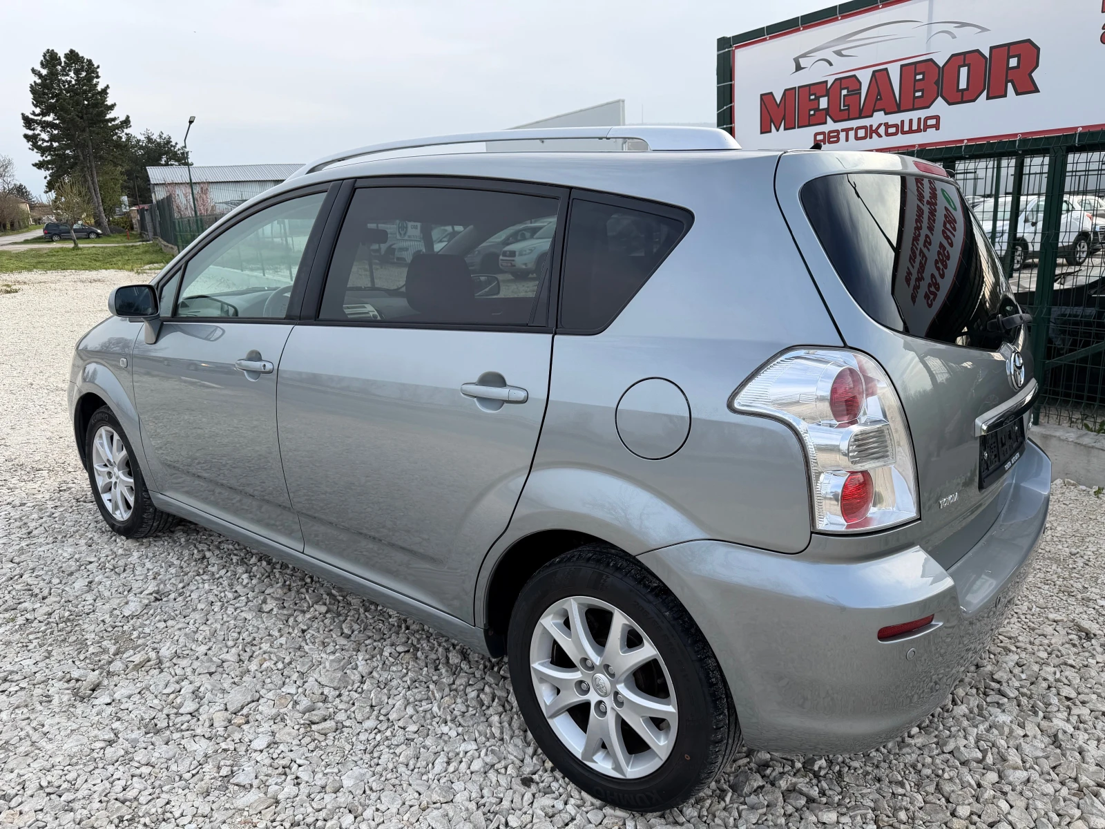 Toyota Corolla verso 1.8VVTi/129p.s-Facelift-Unikat/147000km!!! | Mobile.bg � ����������� 4