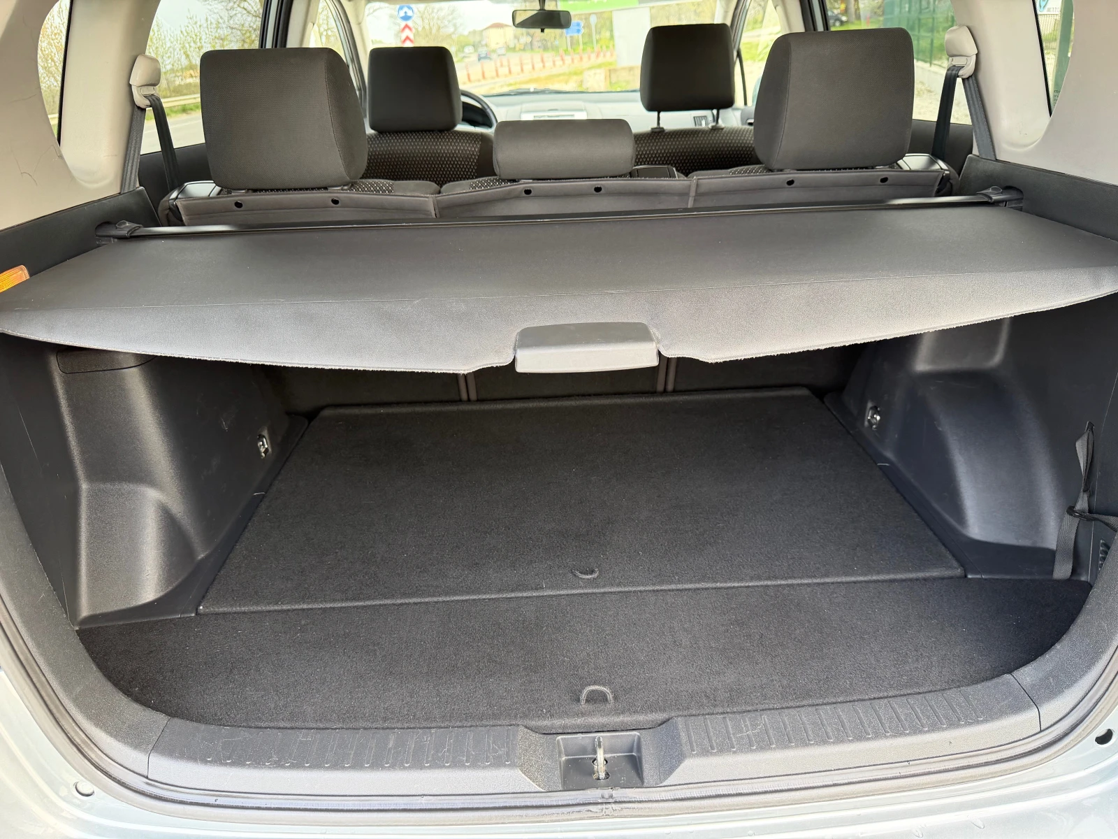 Toyota Corolla verso 1.8VVTi/129p.s-Facelift-Unikat/147000km!!! | Mobile.bg � ����������� 13