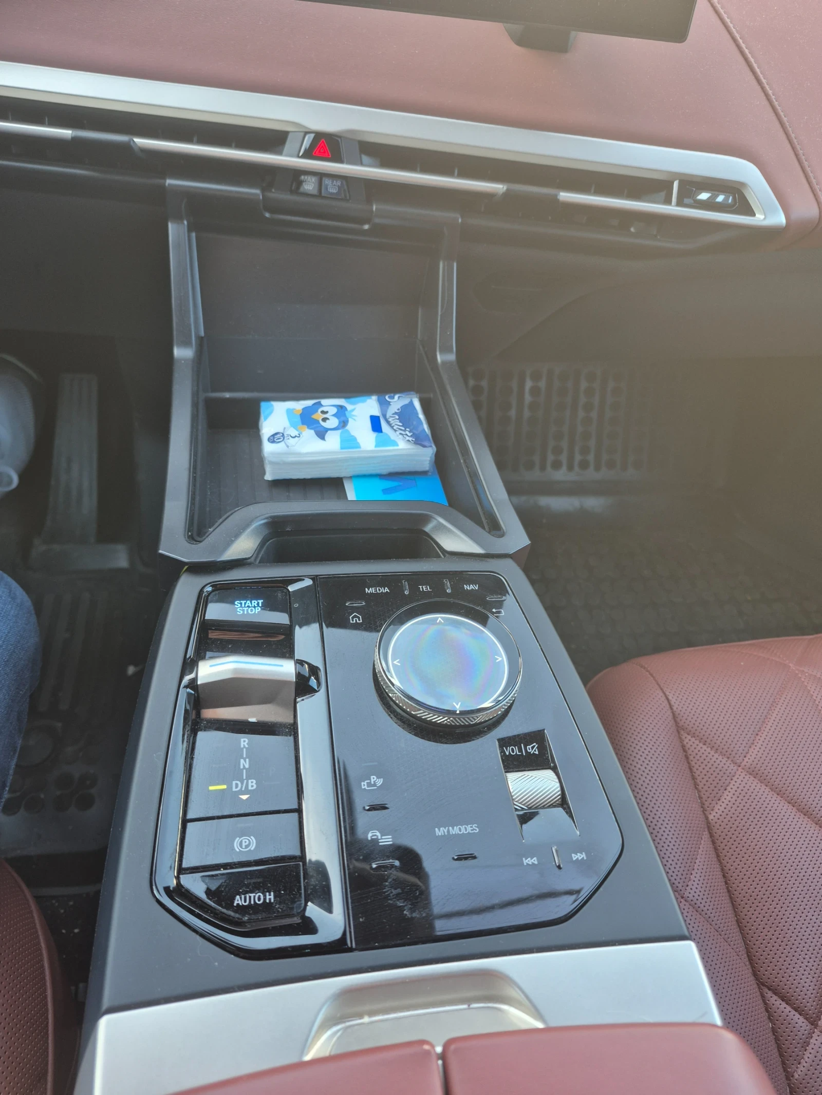 BMW iX IX50, снимка 6 - Автомобили и джипове - 54842920