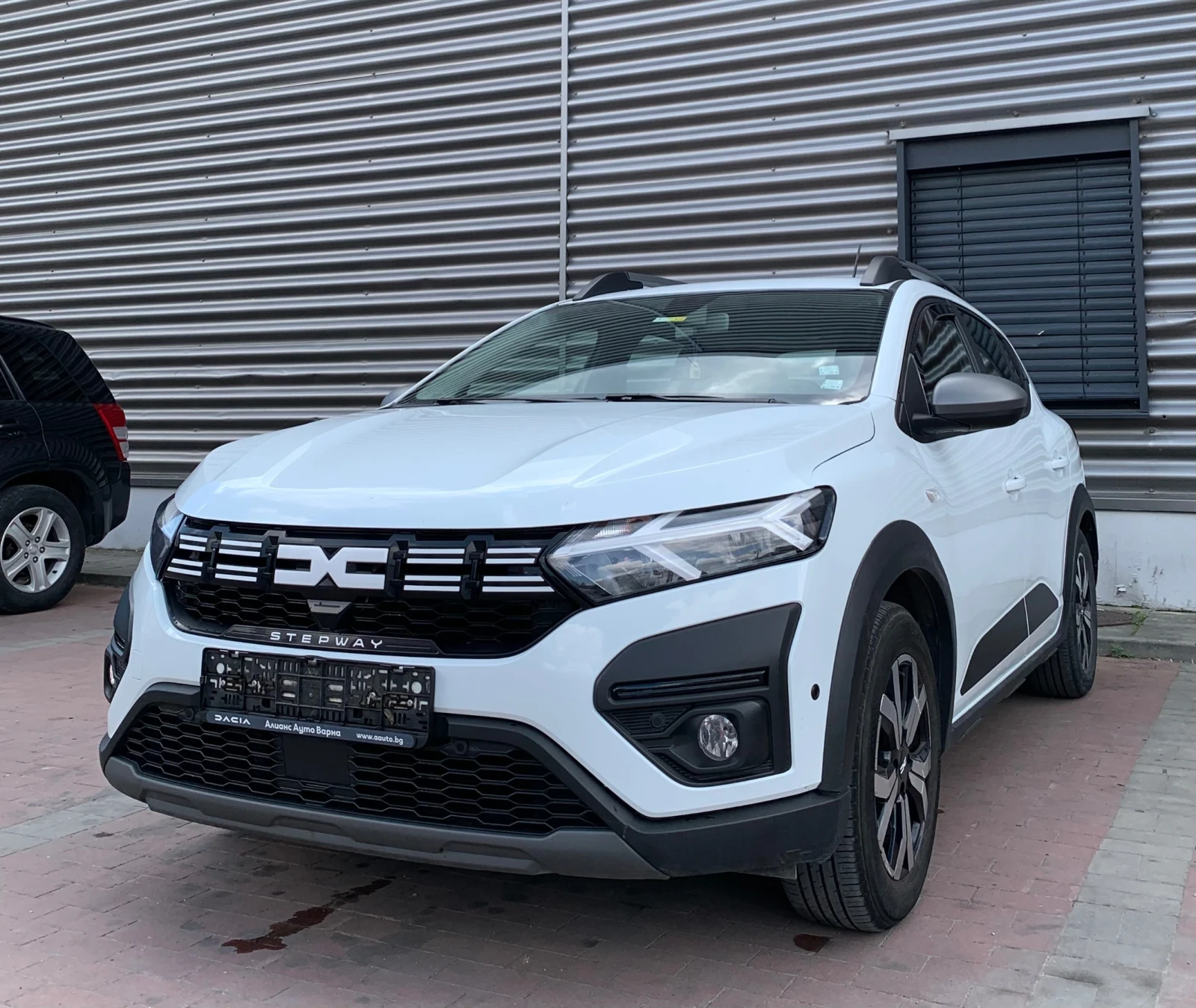 Dacia Sandero STEPWAY бензин/газ, снимка 2 - Автомобили и джипове - 55080710