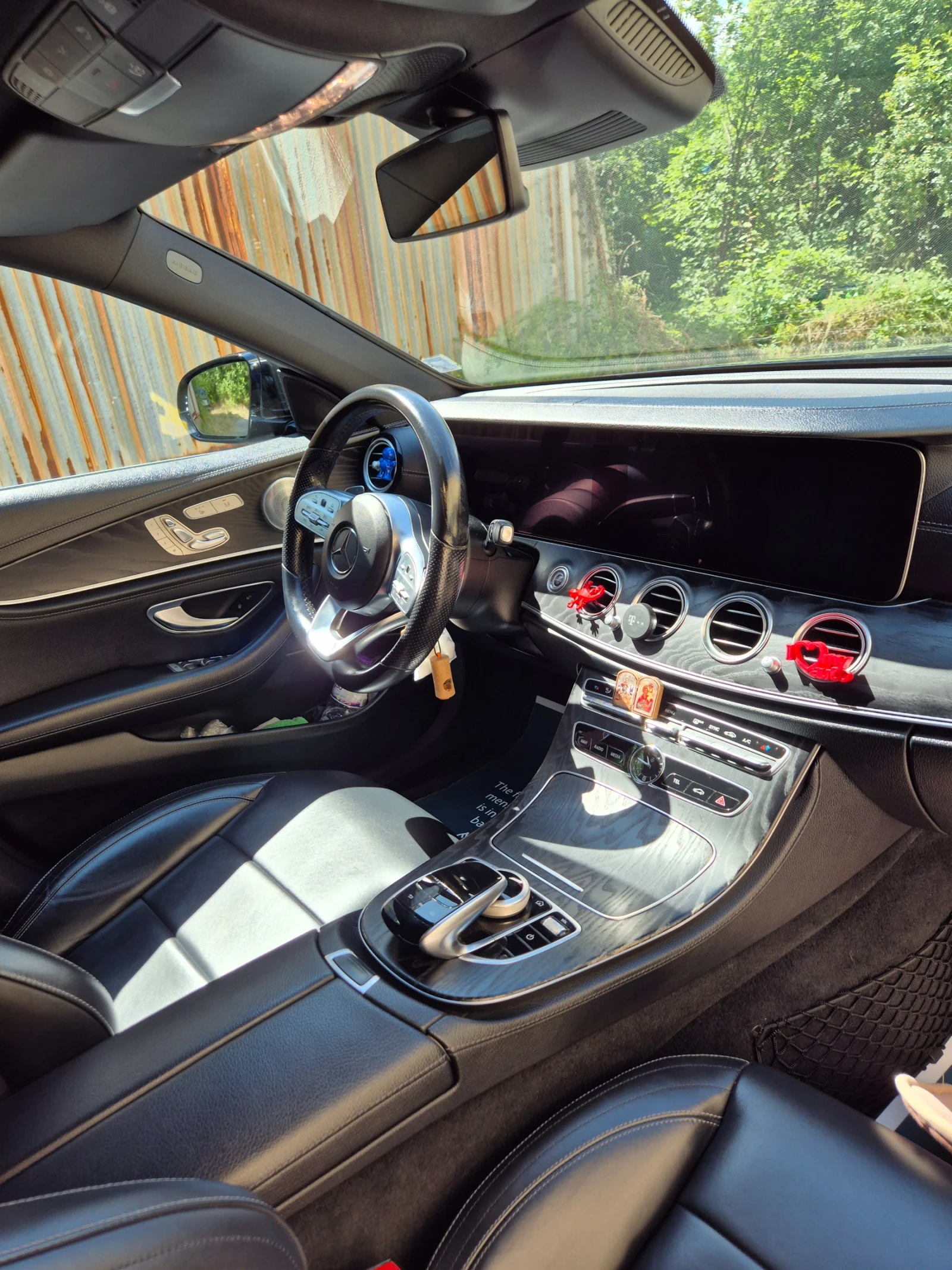 Mercedes-Benz E 220 2.2, снимка 10 - Автомобили и джипове - 55784156