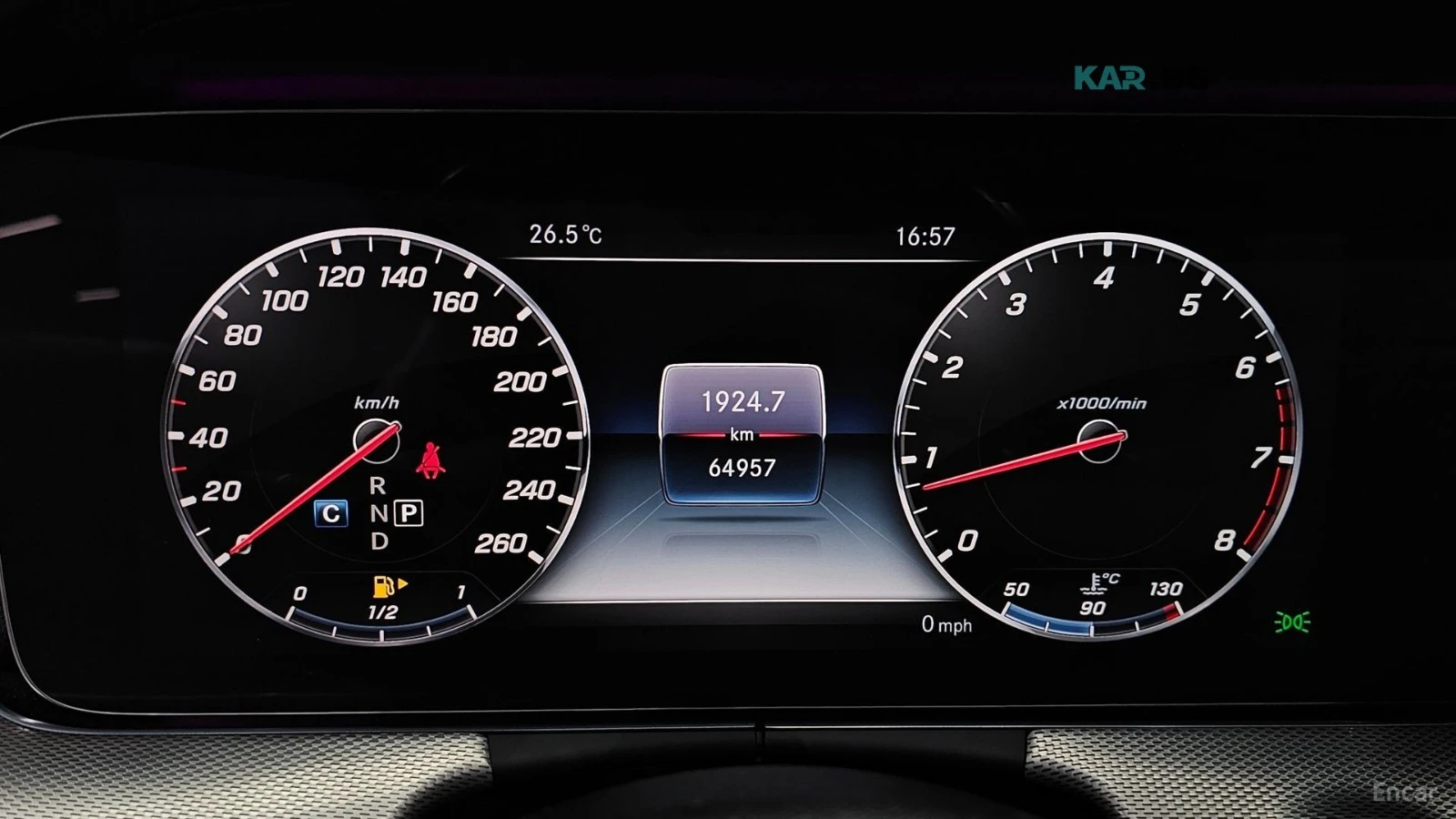 Mercedes-Benz E 300 AMG* HUD* 360* КОЖА* ОБДУХ* НАВИ* ПАНО, снимка 6 - Автомобили и джипове - 55982360