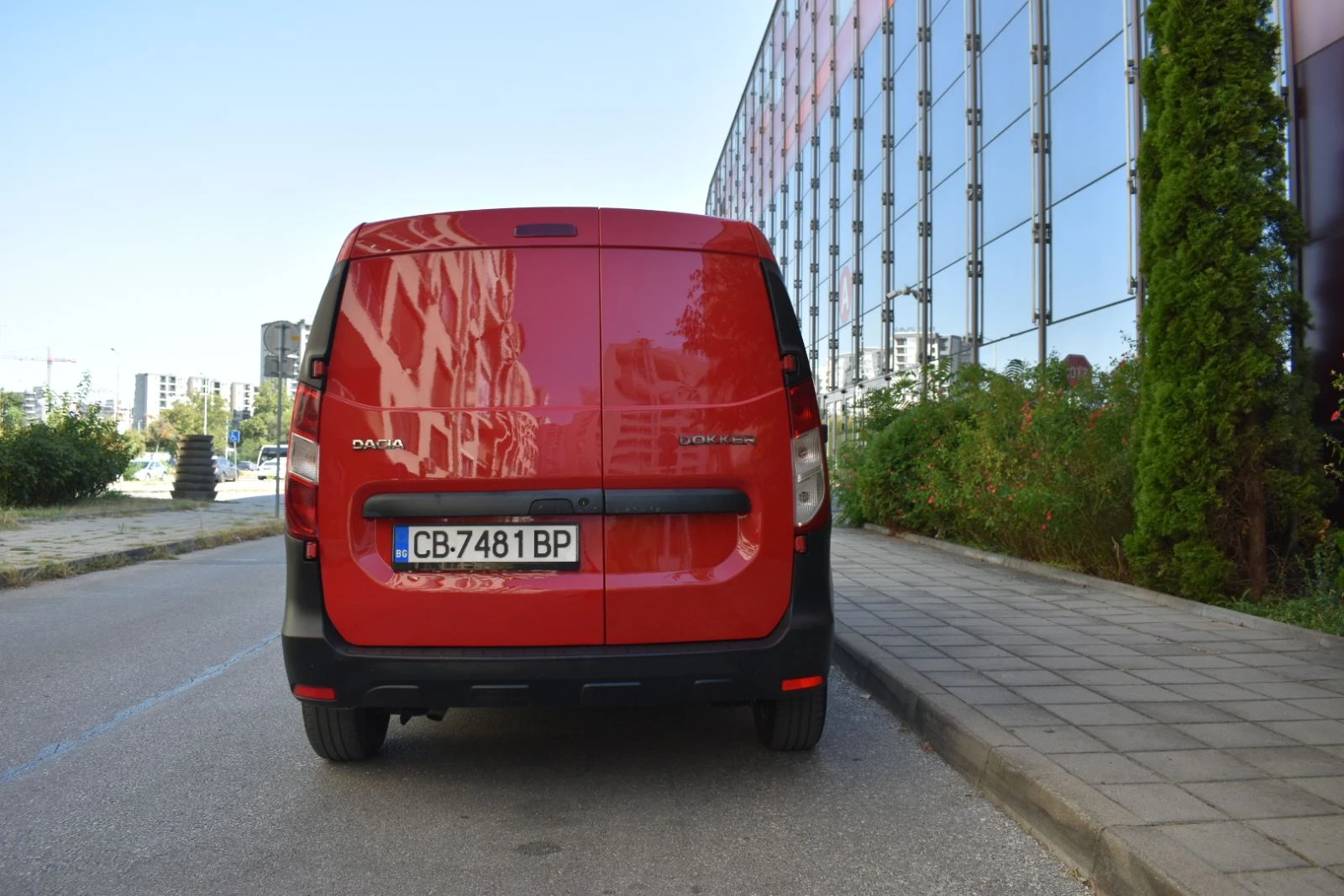 Dacia Dokker 1.6, снимка 9 - Автомобили и джипове - 56162588
