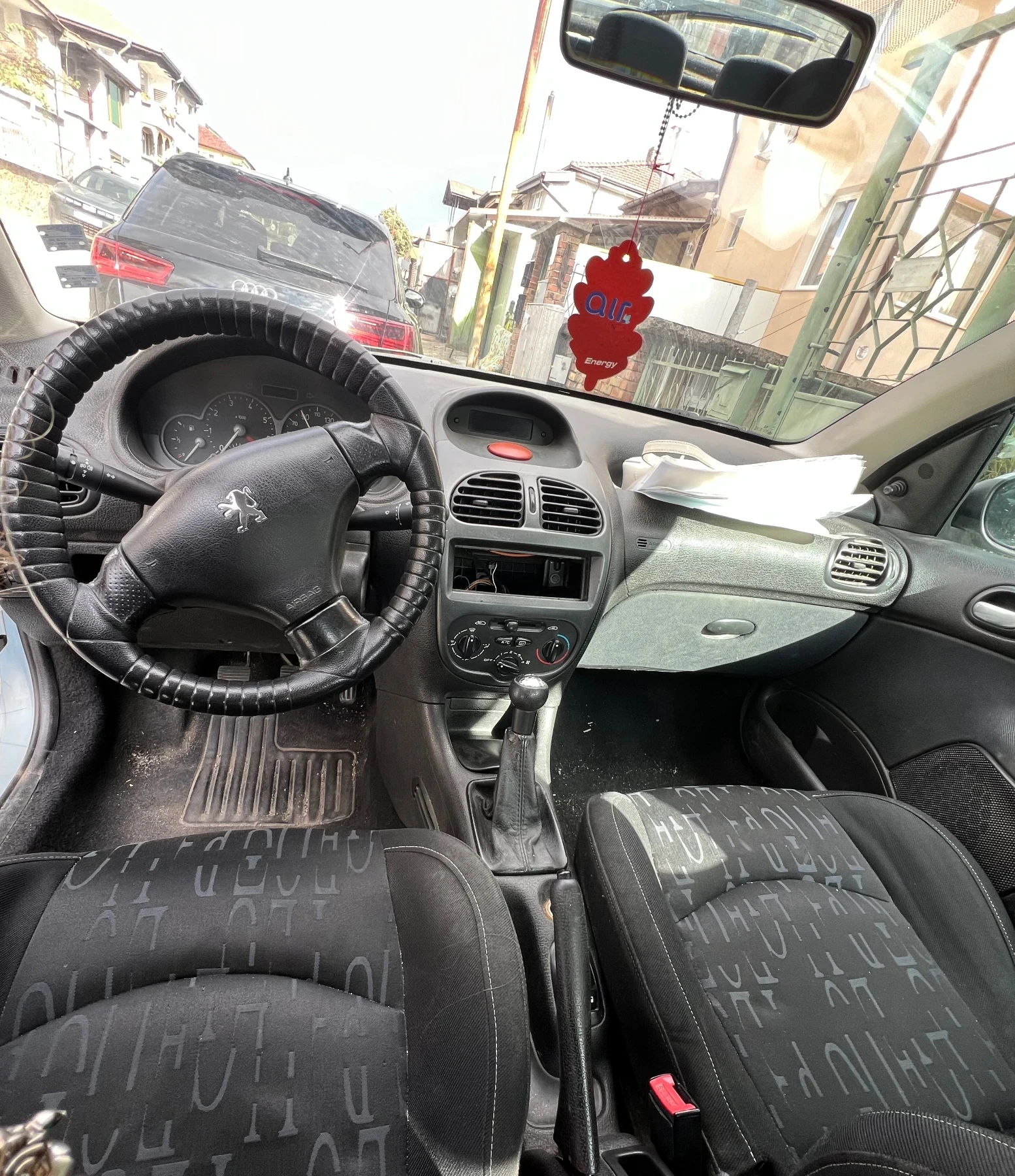 Peugeot 206, снимка 8 - Автомобили и джипове - 56541925