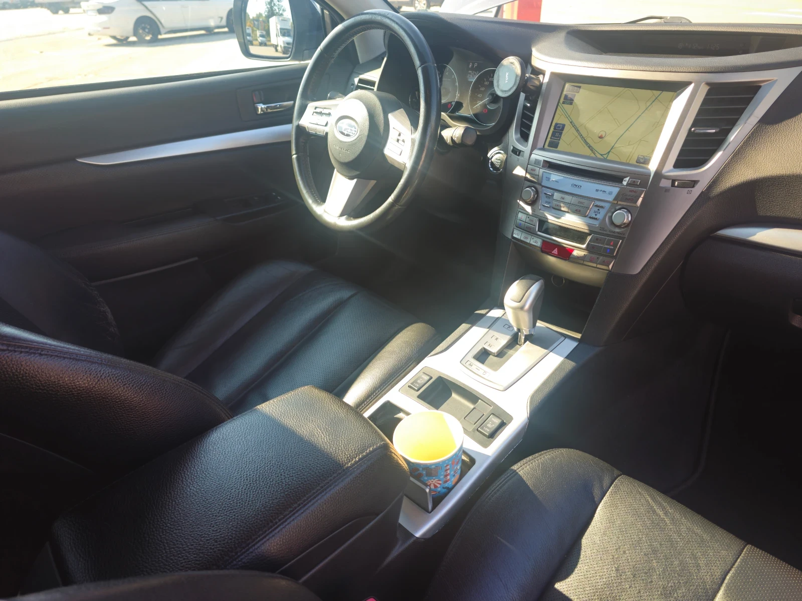 Subaru Outback, снимка 12 - Автомобили и джипове - 56593002