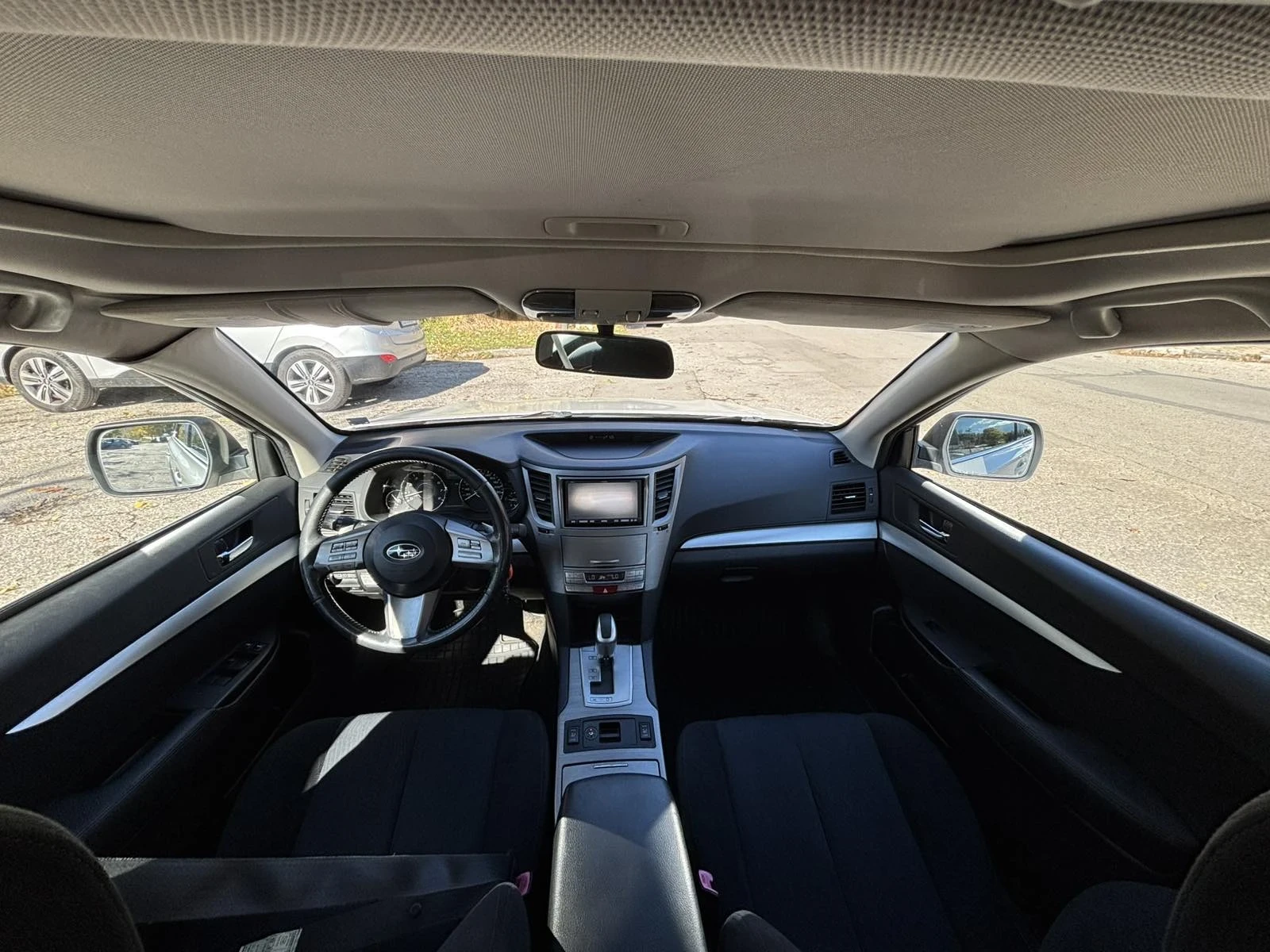 Subaru Outback, снимка 11 - Автомобили и джипове - 56652855