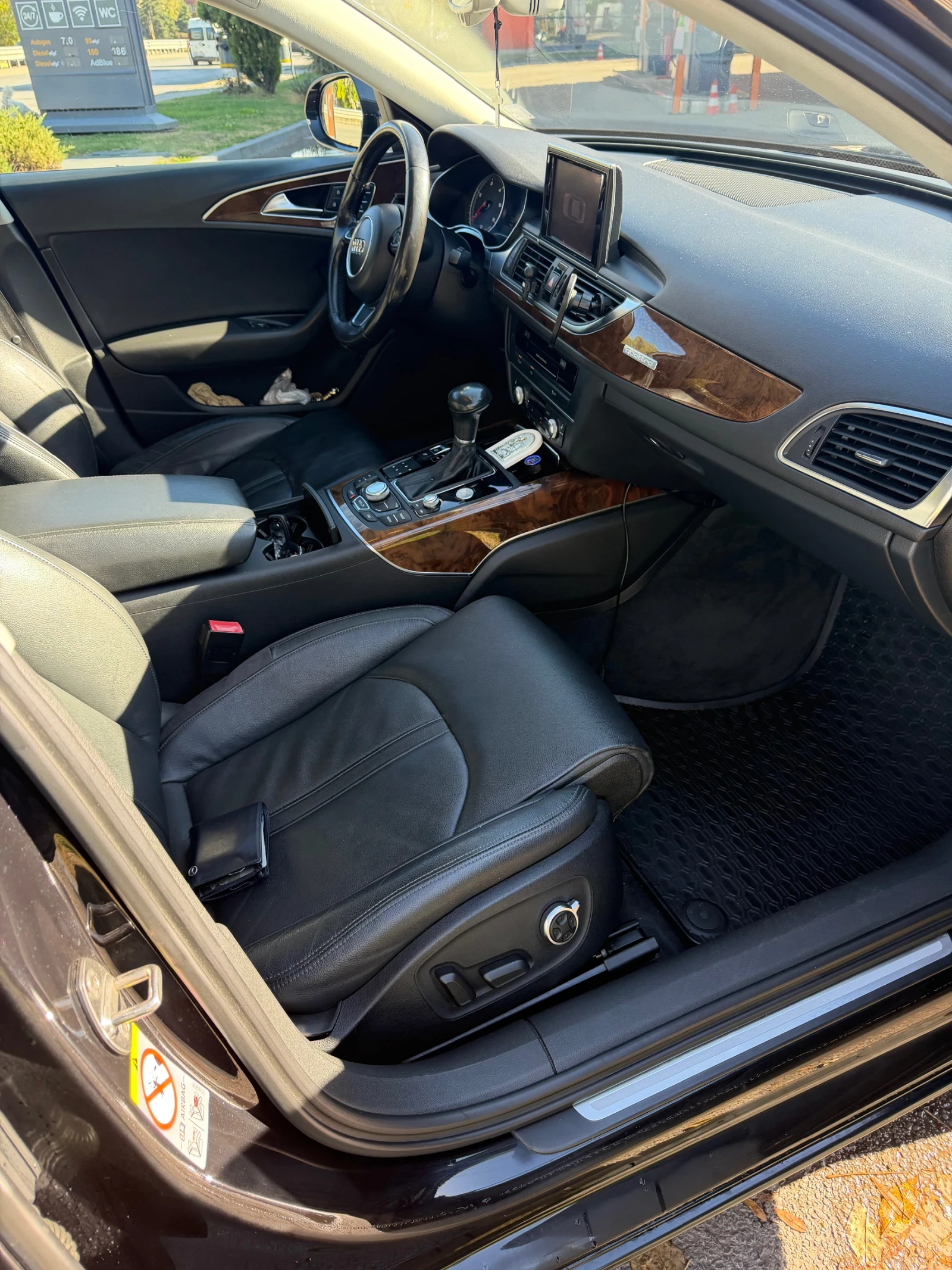 Audi A6 3.0TDI реални километри!!!, снимка 9 - Автомобили и джипове - 56734221