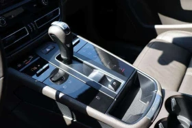 Porsche Macan * 2.0 AWD * CARFAX * , снимка 9