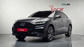 ������ Audi Q8