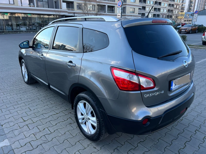 Nissan Qashqai 2.0dCi КУПУВАН ОТ БГ ПАНОРАМА, снимка 7 - Автомобили и джипове - 48998568