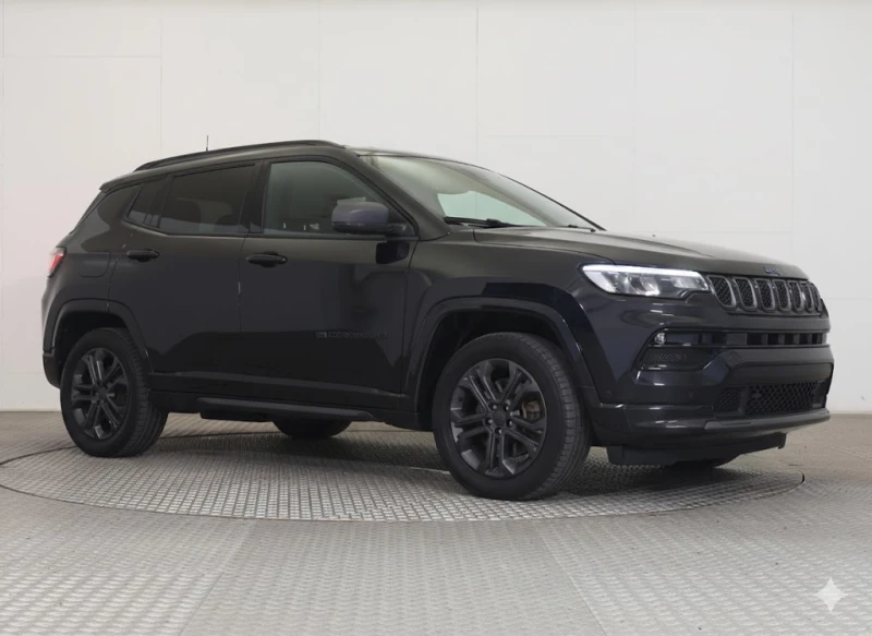 Jeep Compass Хибрид Автомат Лизинг, снимка 2 - Автомобили и джипове - 53247273