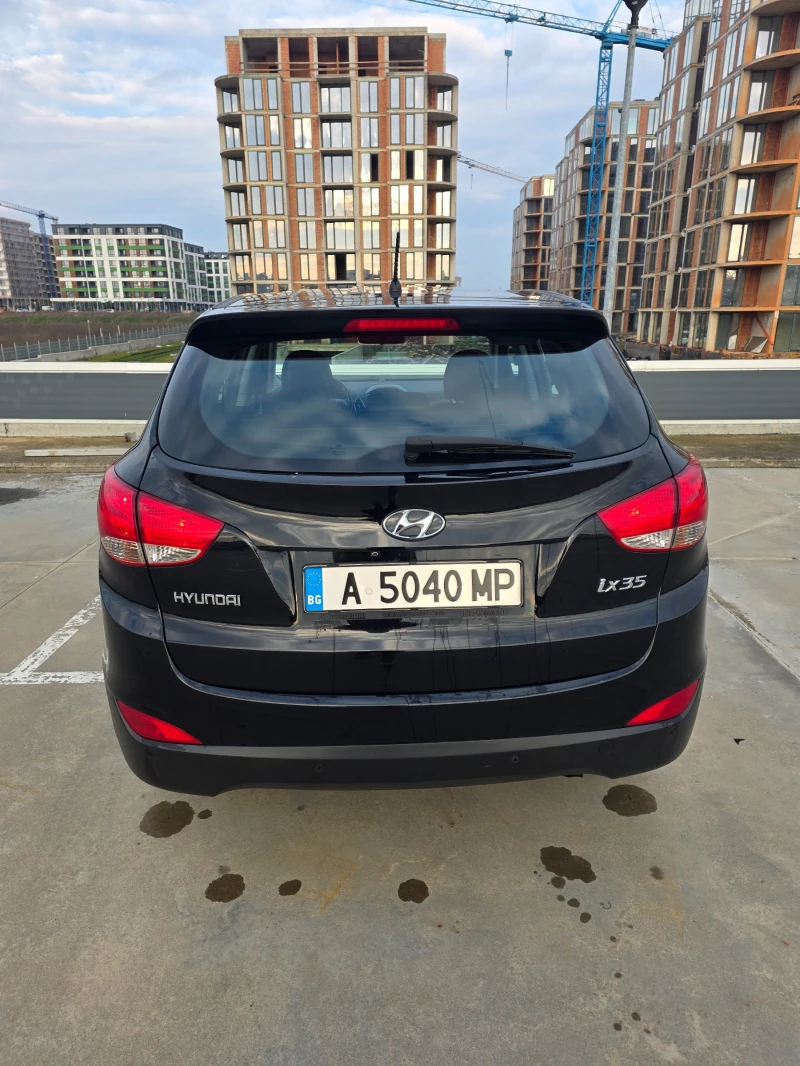 Hyundai IX35 facelift, снимка 8 - Автомобили и джипове - 53402276