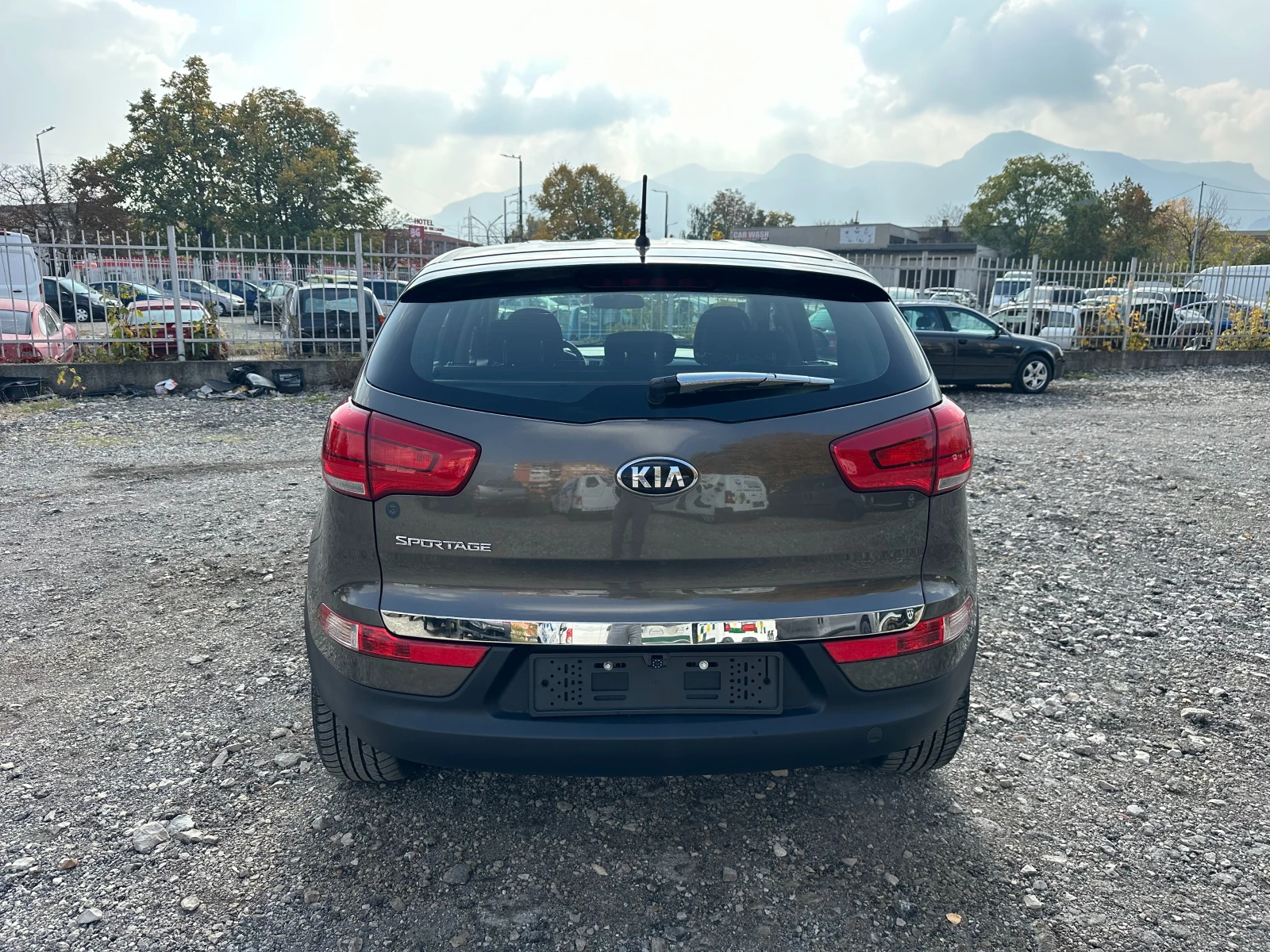 Kia Sportage 1.6i 135kc EURO5B - изображение 4