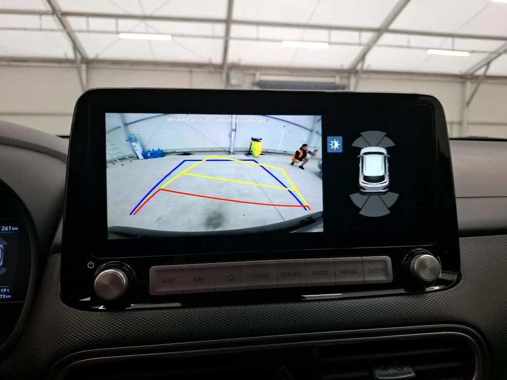 Hyundai Kona Premium 64kWH  SOH99.9% | Mobile.bg   10