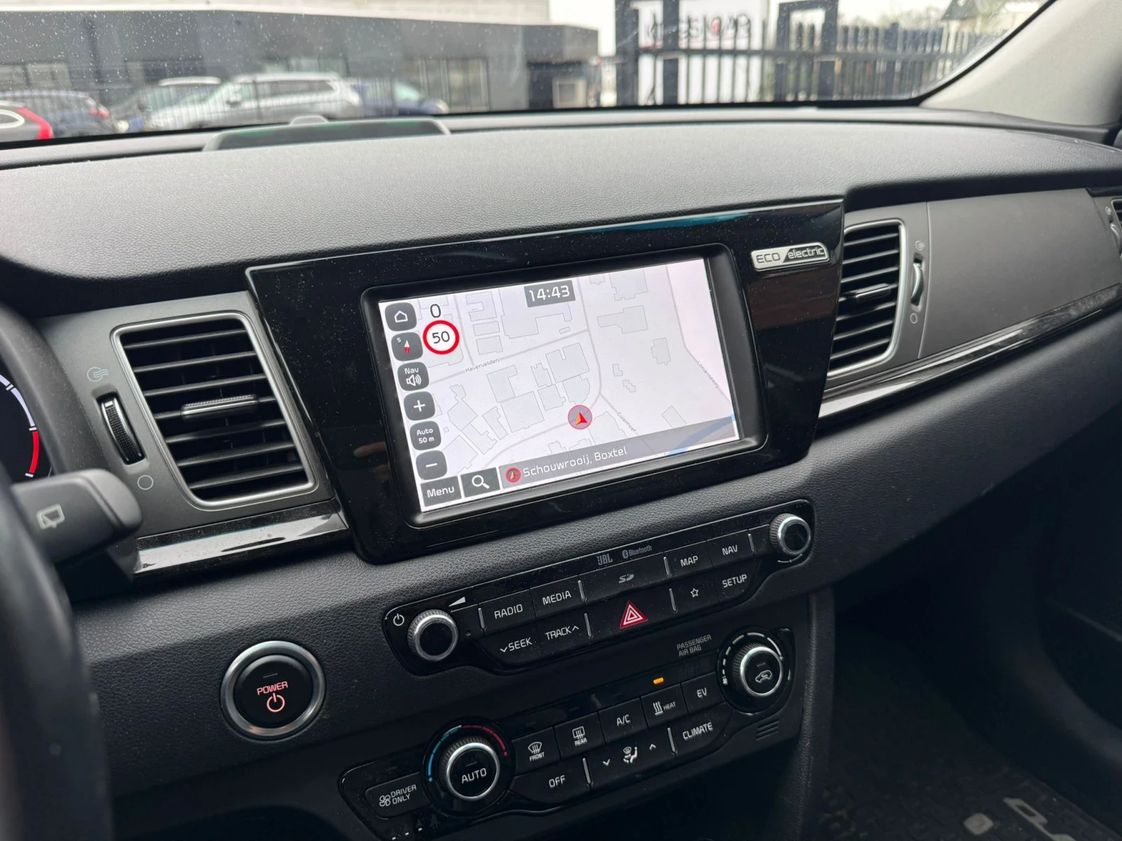 Kia Niro  - изображение 8