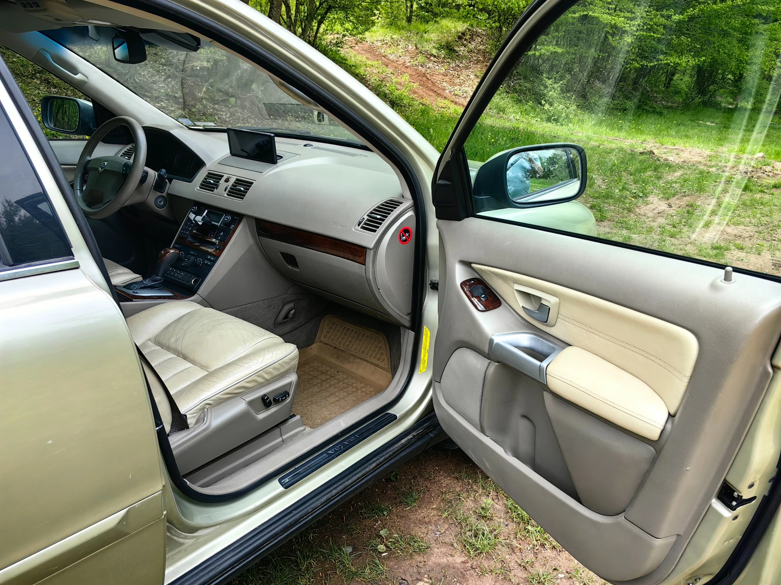 Volvo Xc90, снимка 2 - Автомобили и джипове - 54411934