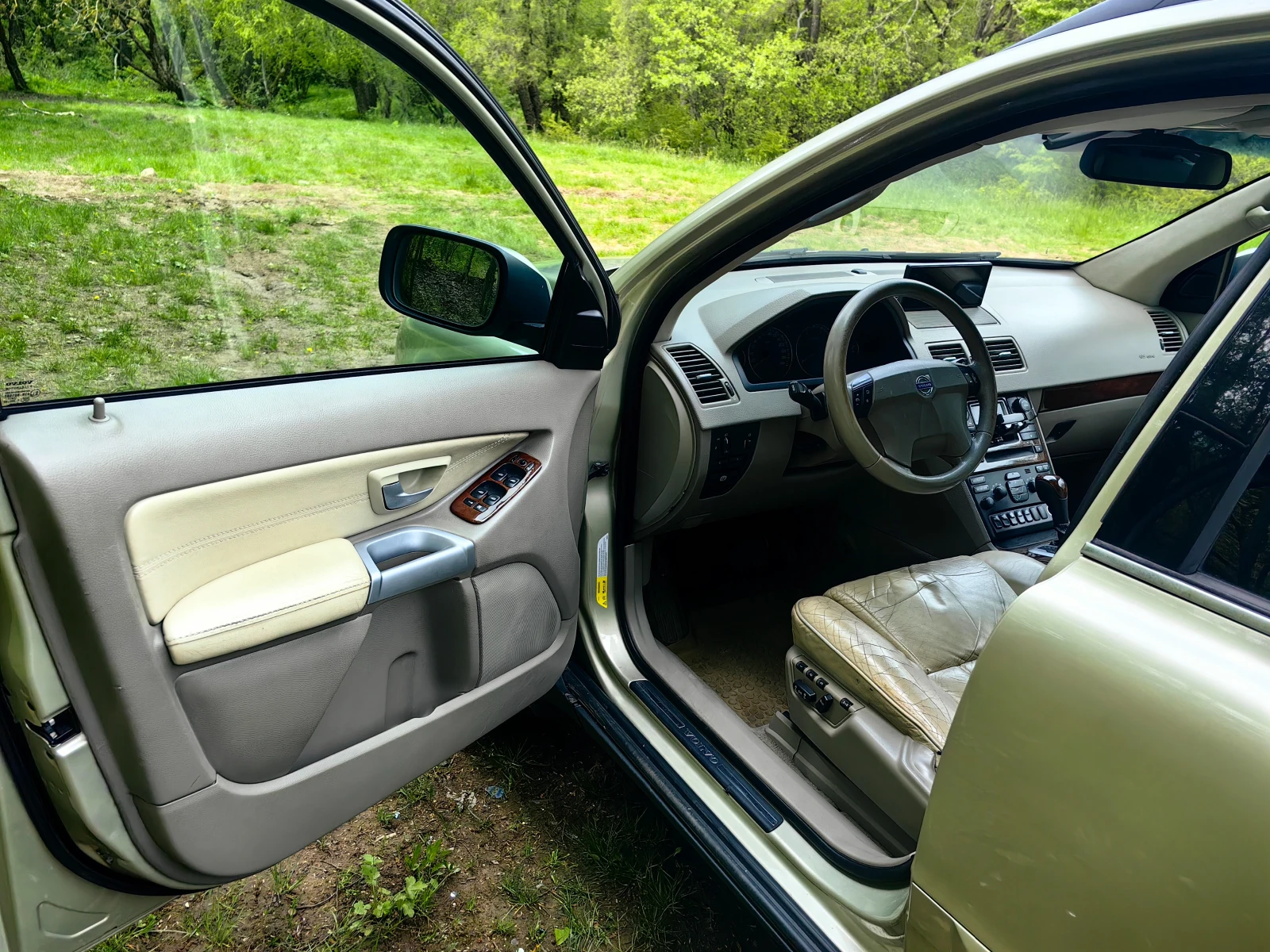 Volvo Xc90, снимка 6 - Автомобили и джипове - 54411934