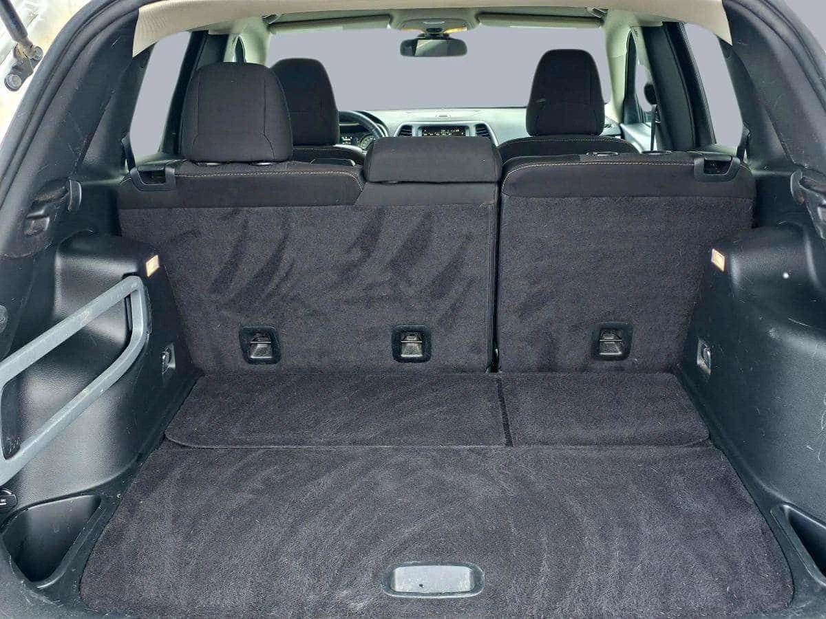 Jeep Cherokee * Latitude, Longitude, North * CARFAX * ЦЕНА ДО БГ, снимка 17 - Автомобили и джипове - 54582648