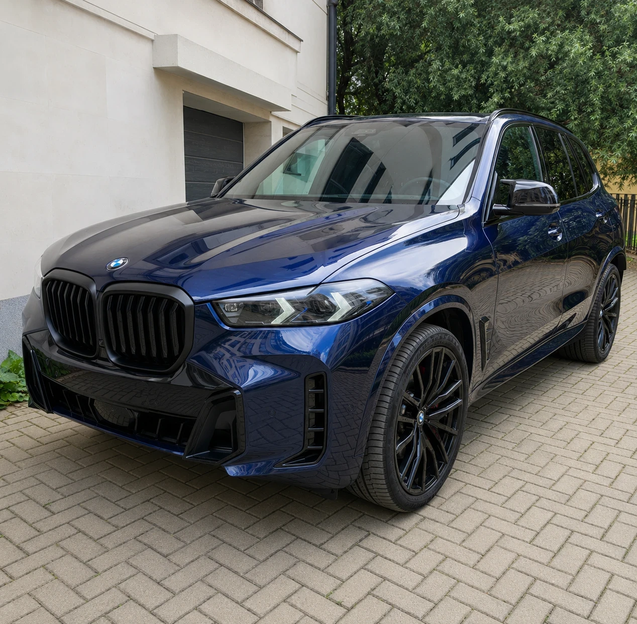 BMW X5 M40i OFF ROAD, B&W, SOFT CLOSE, светеща панорама!