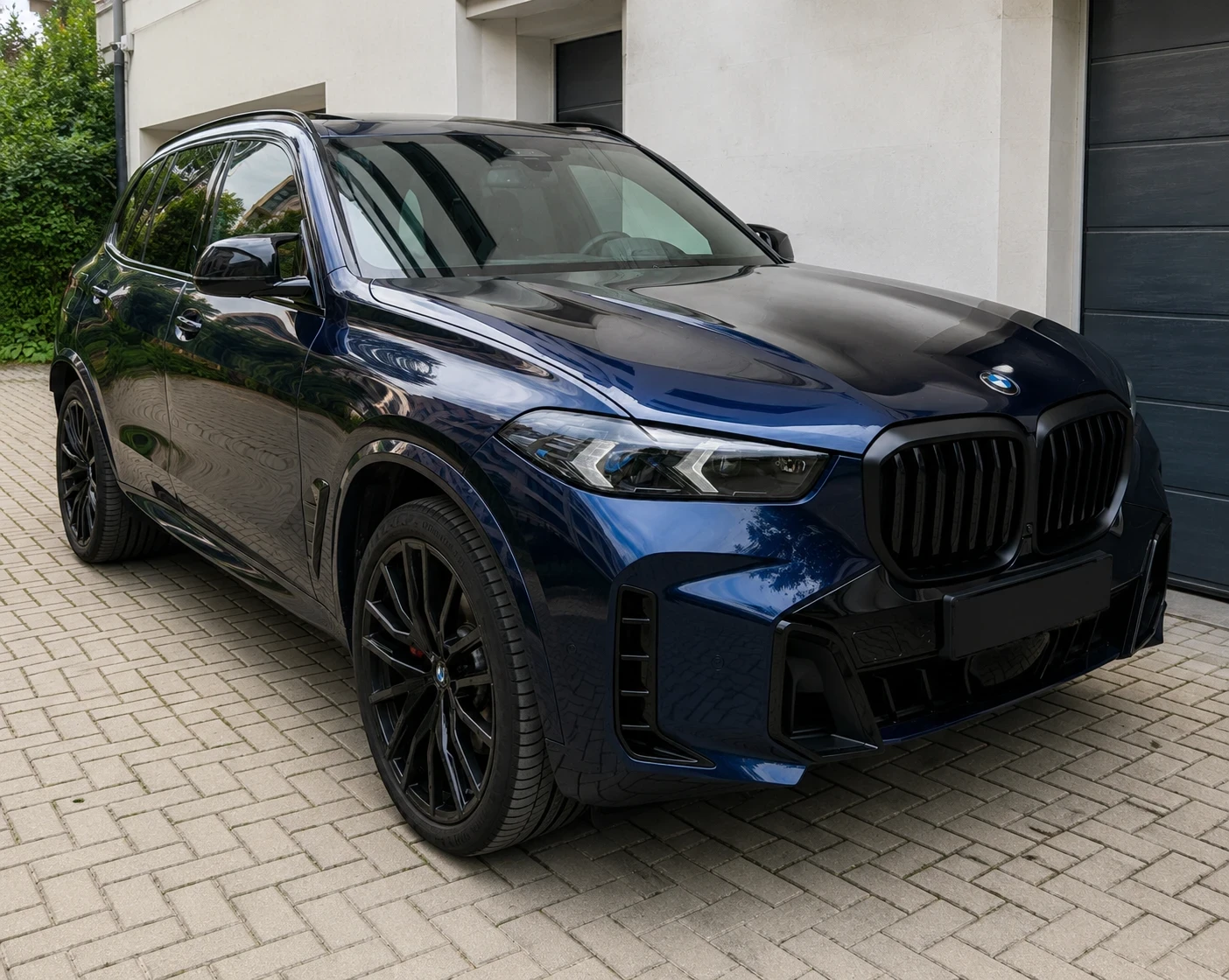 BMW X5 M40i OFF ROAD, B&W, SOFT CLOSE, светеща панорама!, снимка 2 - Автомобили и джипове - 54713817