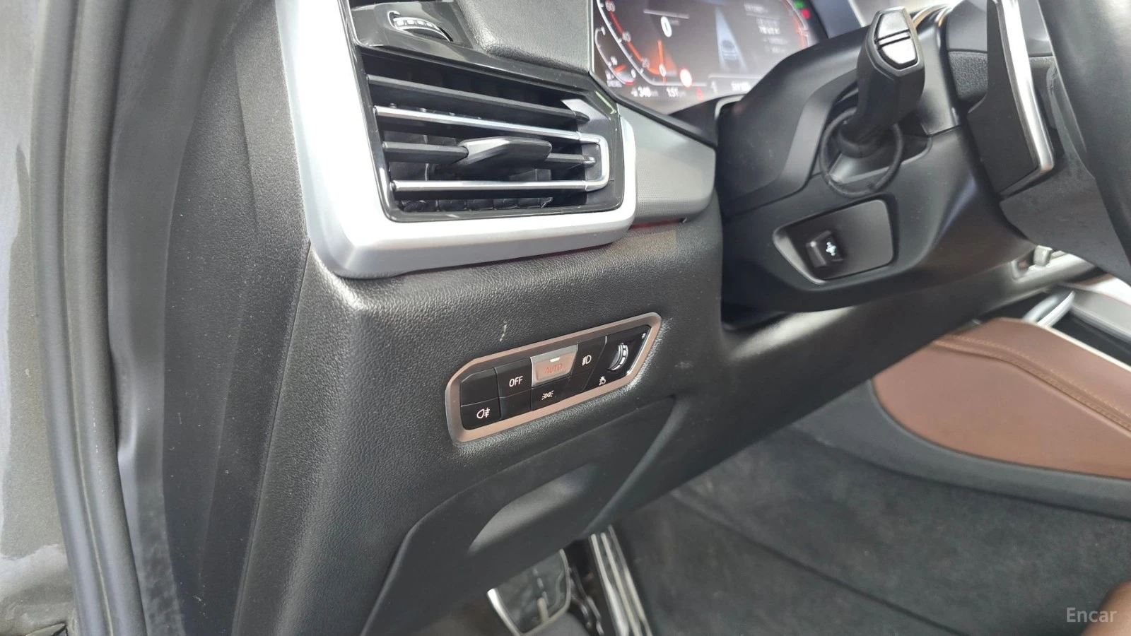 BMW X6 xDrive30d* M-SPORT* LASER* ПАНО* ПОДГРЕВ* 360* , снимка 15 - Автомобили и джипове - 55625648