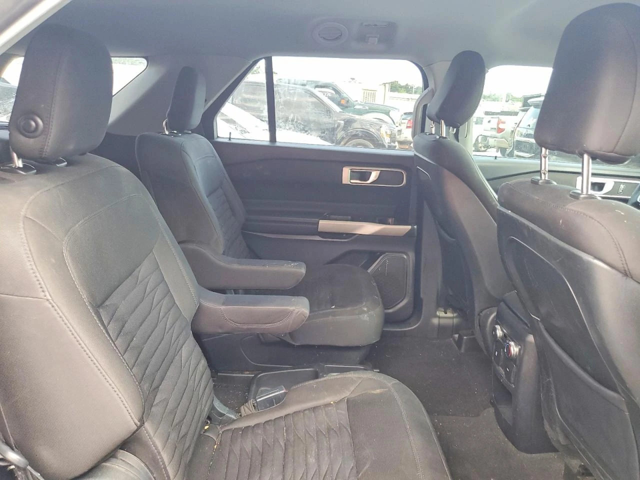 Ford Explorer 2.3l Xlt, снимка 11 - Автомобили и джипове - 56040892