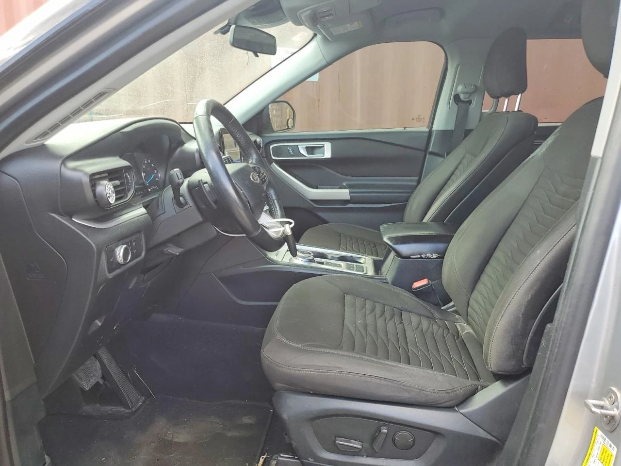 Ford Explorer 2.3l Xlt, снимка 7 - Автомобили и джипове - 56040892