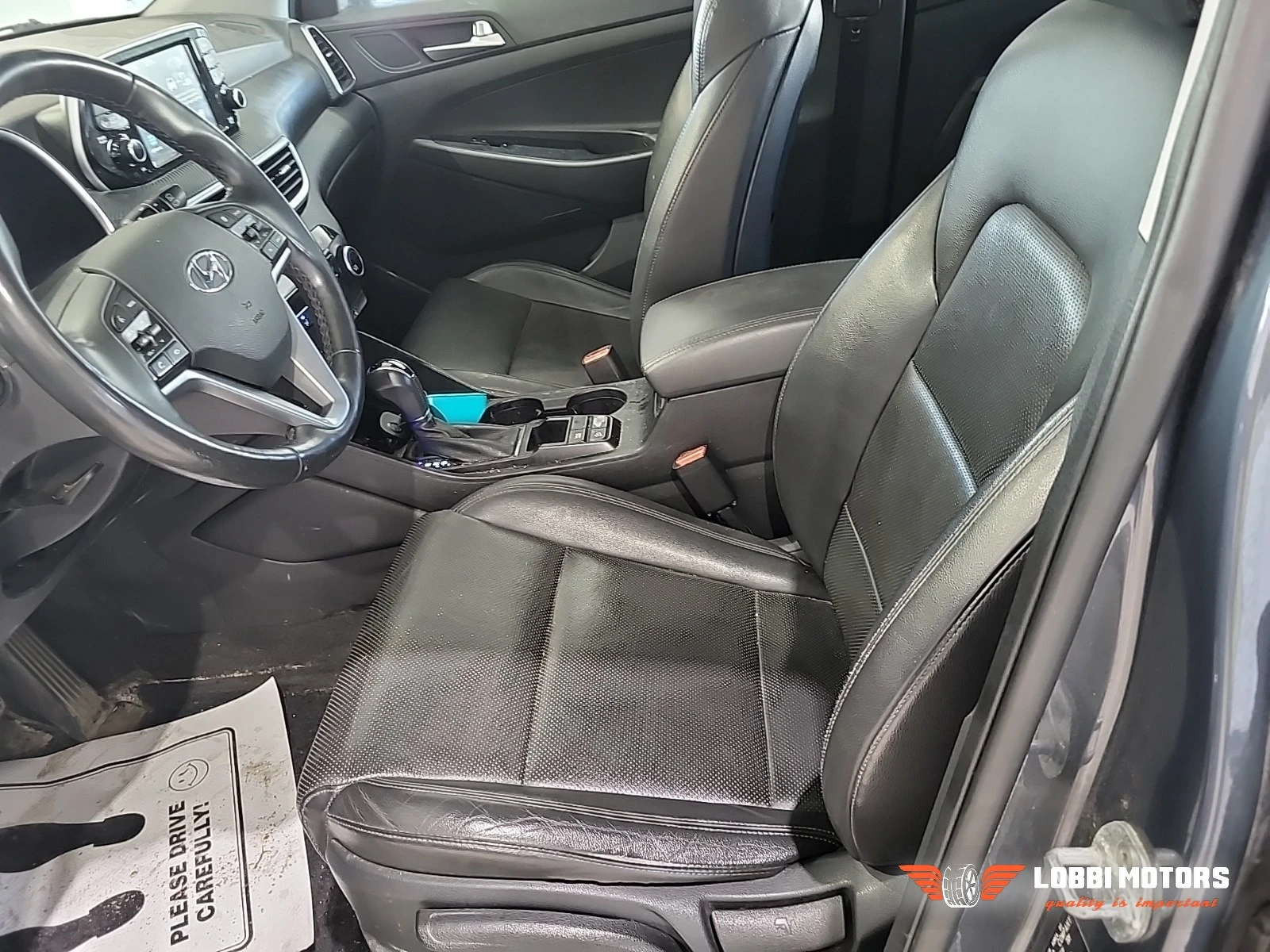 Hyundai Tucson, снимка 3 - Автомобили и джипове - 56126974