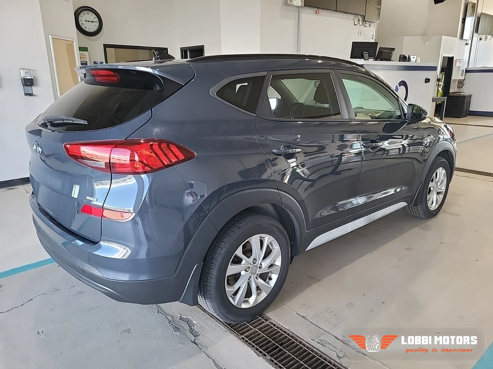 Hyundai Tucson, снимка 2 - Автомобили и джипове - 56126974