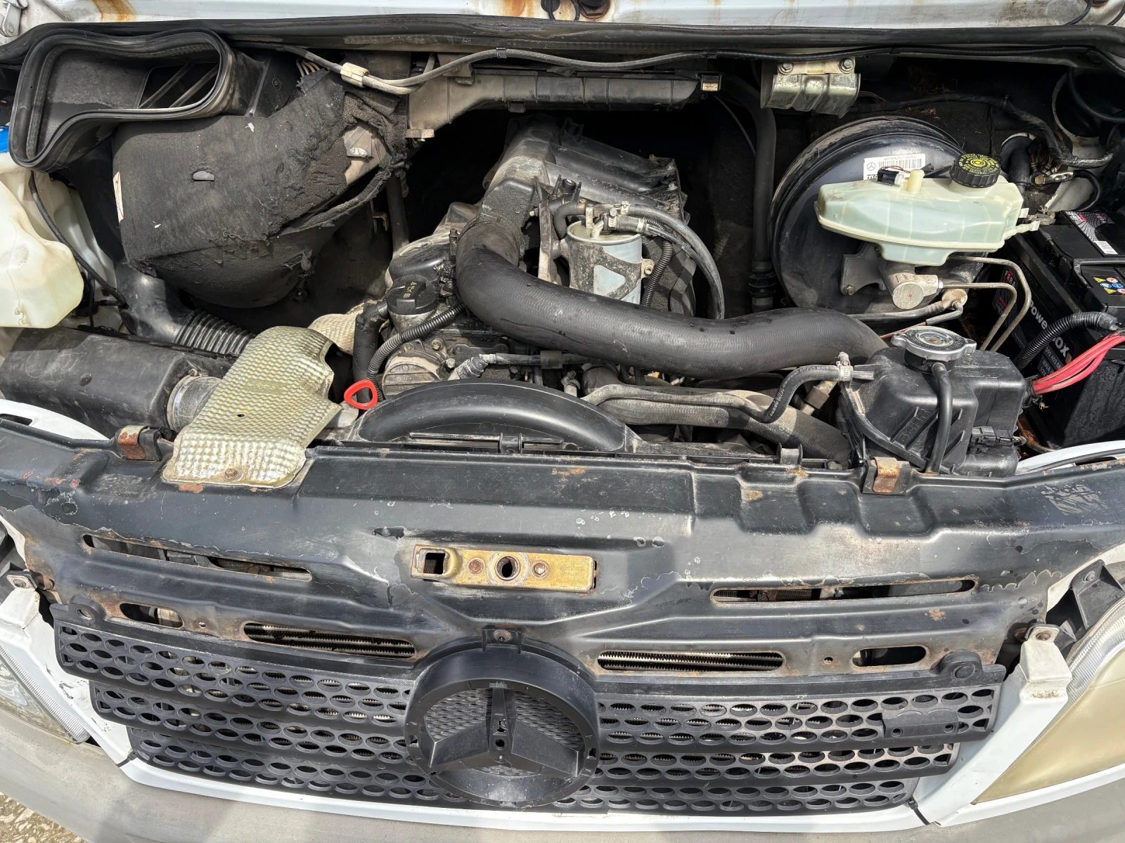 Mercedes-Benz 312 Хладилен, снимка 8 - Бусове и автобуси - 54232553