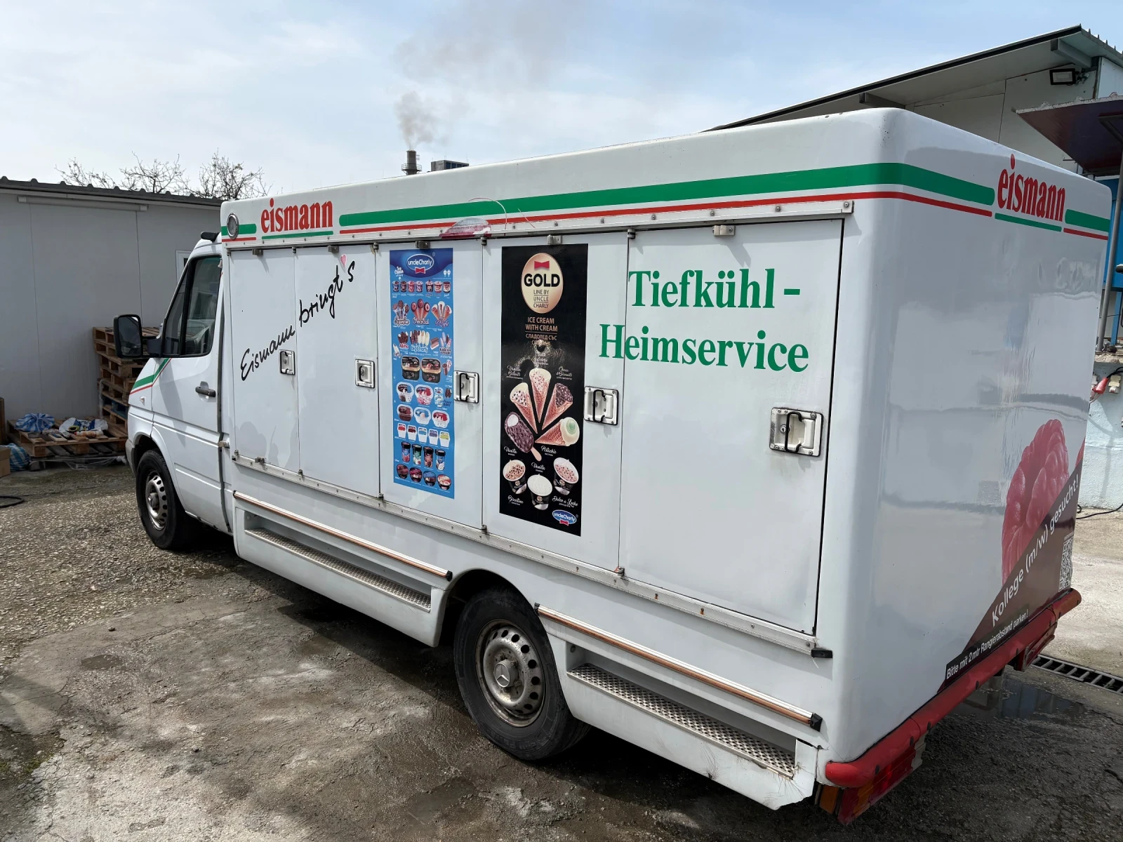 Mercedes-Benz 312 Хладилен, снимка 4 - Бусове и автобуси - 54232553