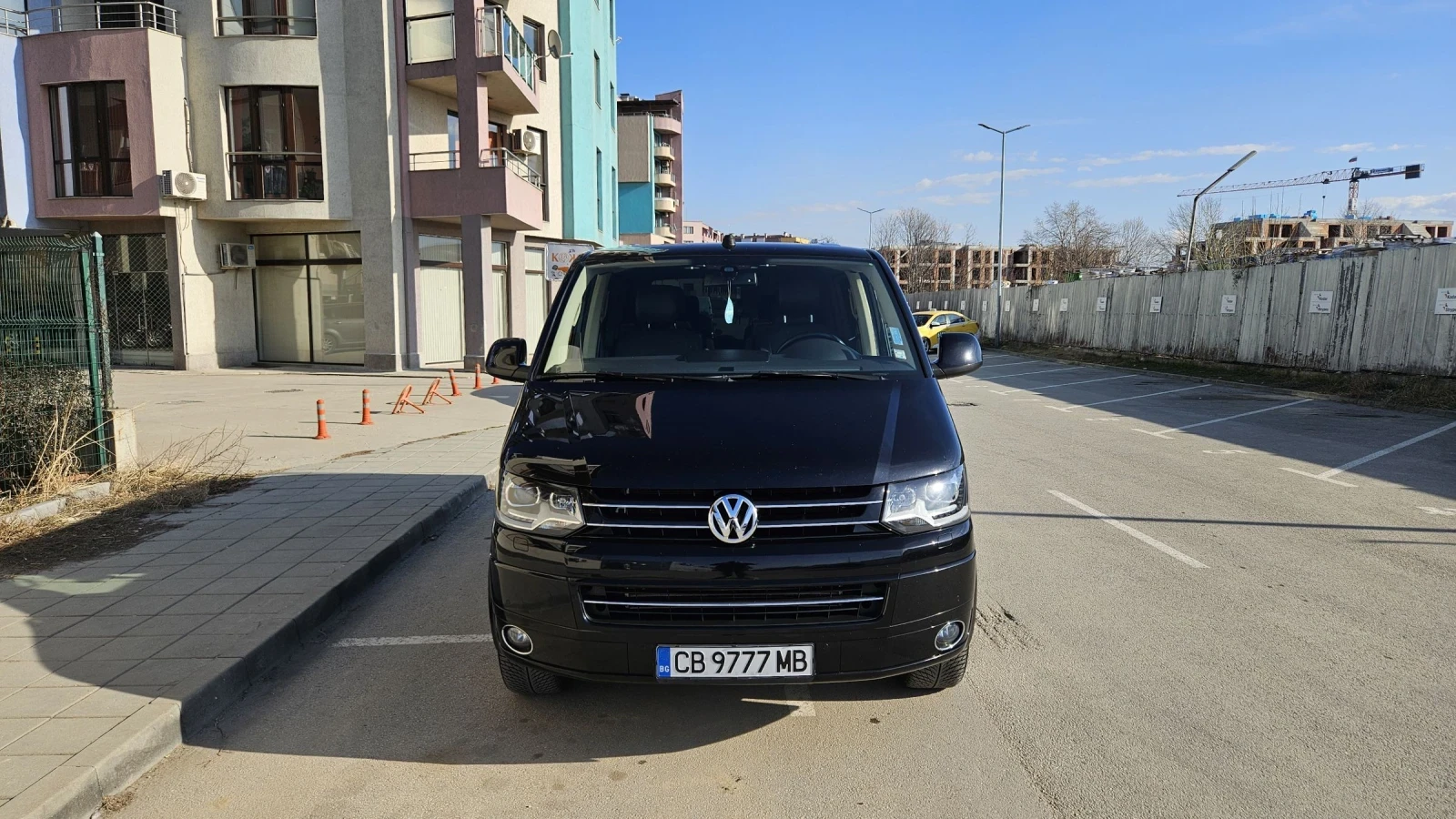VW Multivan BUSINESS , снимка 2 - Бусове и автобуси - 54827001