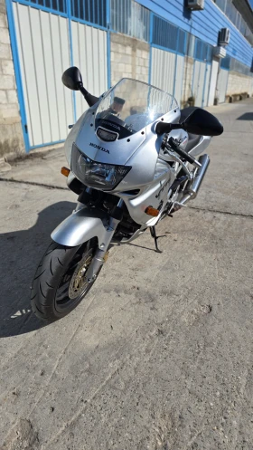 Honda Vtr | Mobile.bg � ����� ������ 8