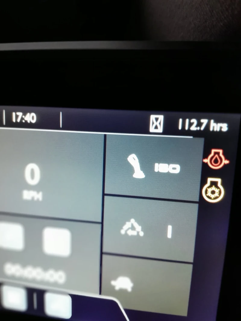 Мини челни товарачи JCB 270T, снимка 7 - Индустриална техника - 52055195