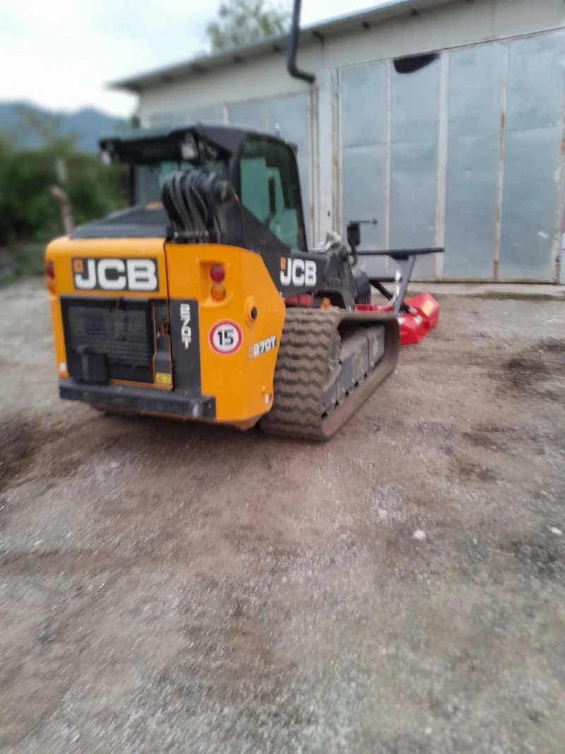 Мини челни товарачи JCB 270T, снимка 3 - Индустриална техника - 52055195