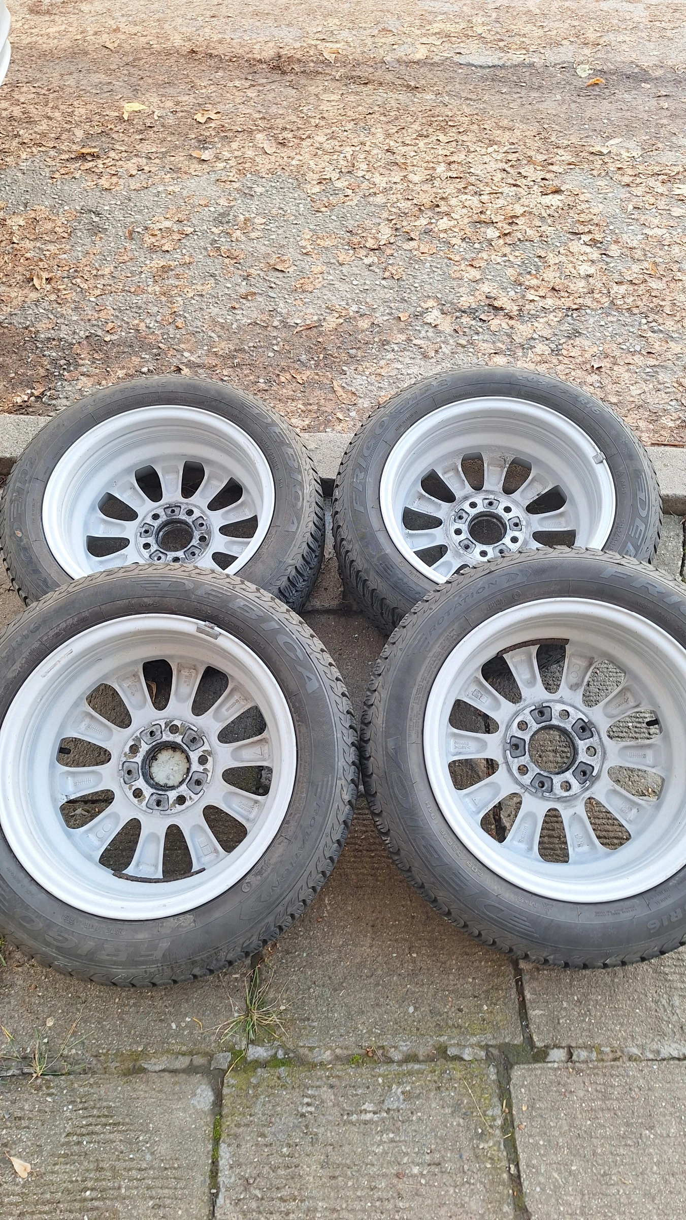 ���� � ������ 205/55R16 �� BMW | Mobile.bg � ����������� 4