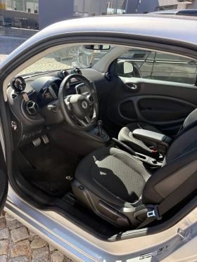 Smart Fortwo EQ, снимка 7