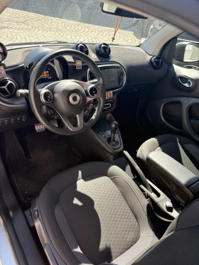 Smart Fortwo EQ, снимка 6