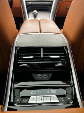 BMW 850 i xDrive, снимка 13