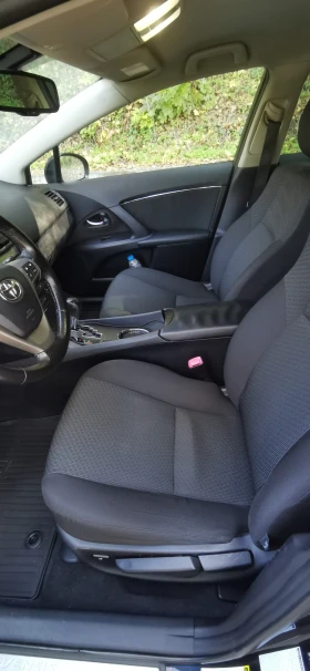 Toyota Avensis T27, снимка 12