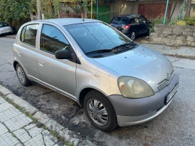 Toyota Yaris  - изображение 1