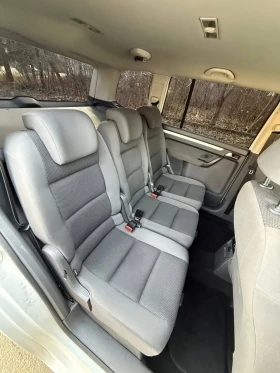 VW Touran 1.6 TDI ТОП - 4700 € / 9192.40 лв. - 60983343 9