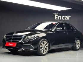 ������ Mercedes-Benz E 220