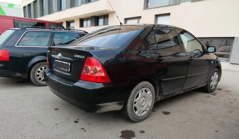 Toyota Corolla 1.4, снимка 3 - Автомобили и джипове - 48305172