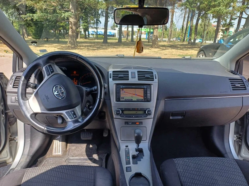 Toyota Avensis 2.2D / 150 hp, снимка 8 - Автомобили и джипове - 47114896