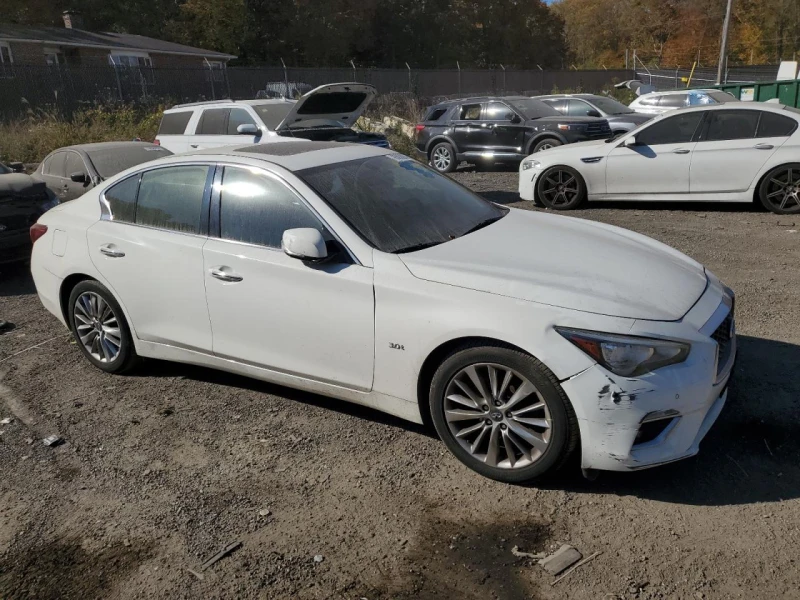 Infiniti Q50 3.0L 6 All wheel drive, снимка 5 - Автомобили и джипове - 48271632