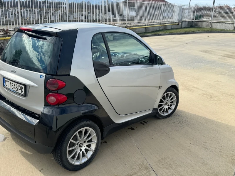 Smart Fortwo, снимка 1 - Автомобили и джипове - 48360109